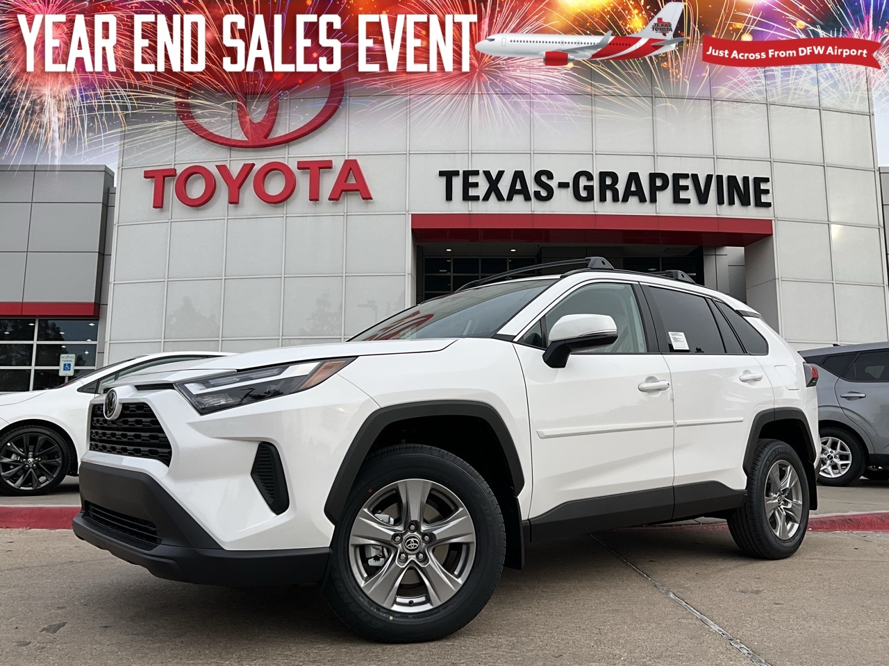 2025 Toyota RAV4 XLE's photo