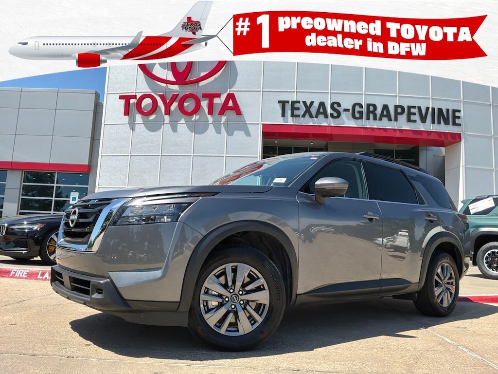 Used 2025 Nissan Pathfinder SV SUV