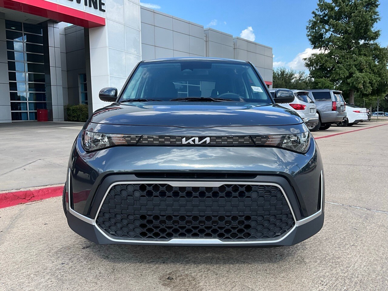 2024 Kia Soul LX photo 3