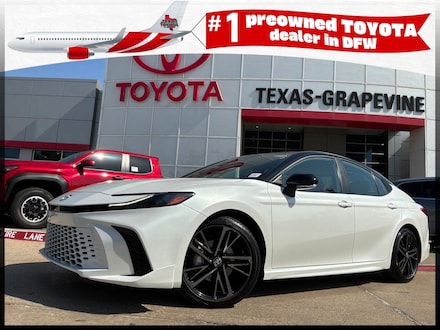 2025 Toyota Camry XSE Car