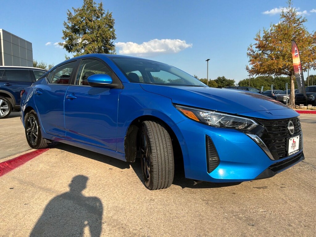 Used 2025 Nissan