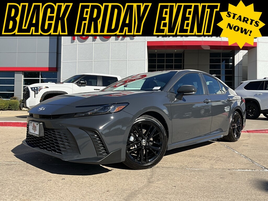 Used 2025 Toyota Camry SE Sedan