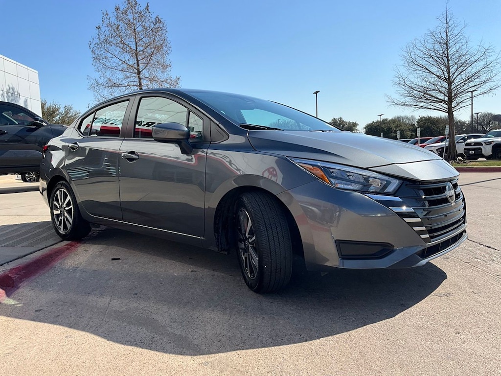 Used 2025 Nissan Versa 1.6 SV Sedan