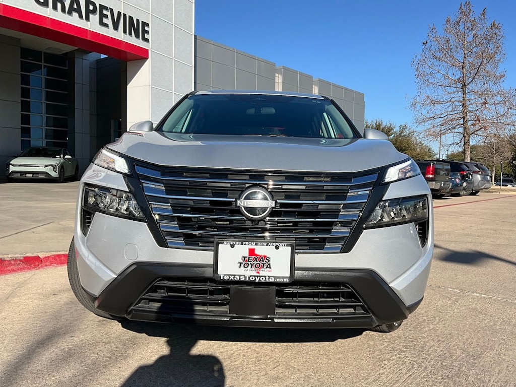 Used 2025 Nissan Rogue SV SUV