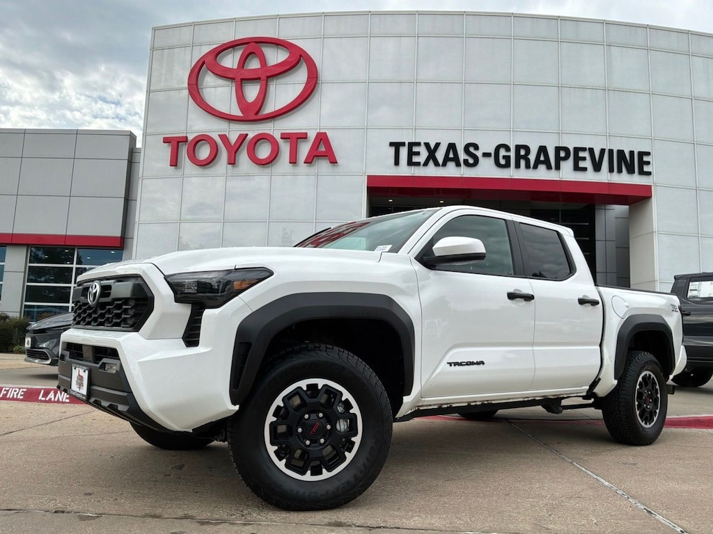 Used 2025 Toyota Tacoma TRD Off-Road Truck