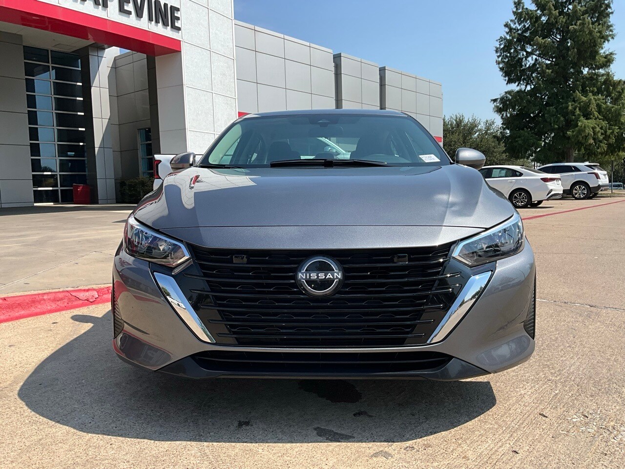 2024 Nissan Sentra SV photo 3