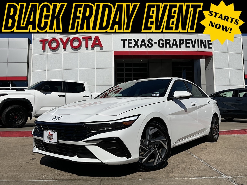 Used 2025 Hyundai Elantra SEL Convenience Sedan