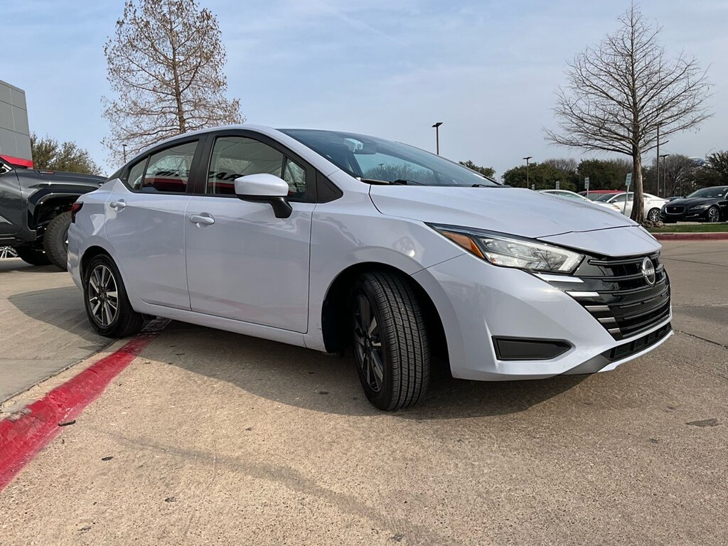 Used 2025 Nissan Versa 1.6 SV Sedan