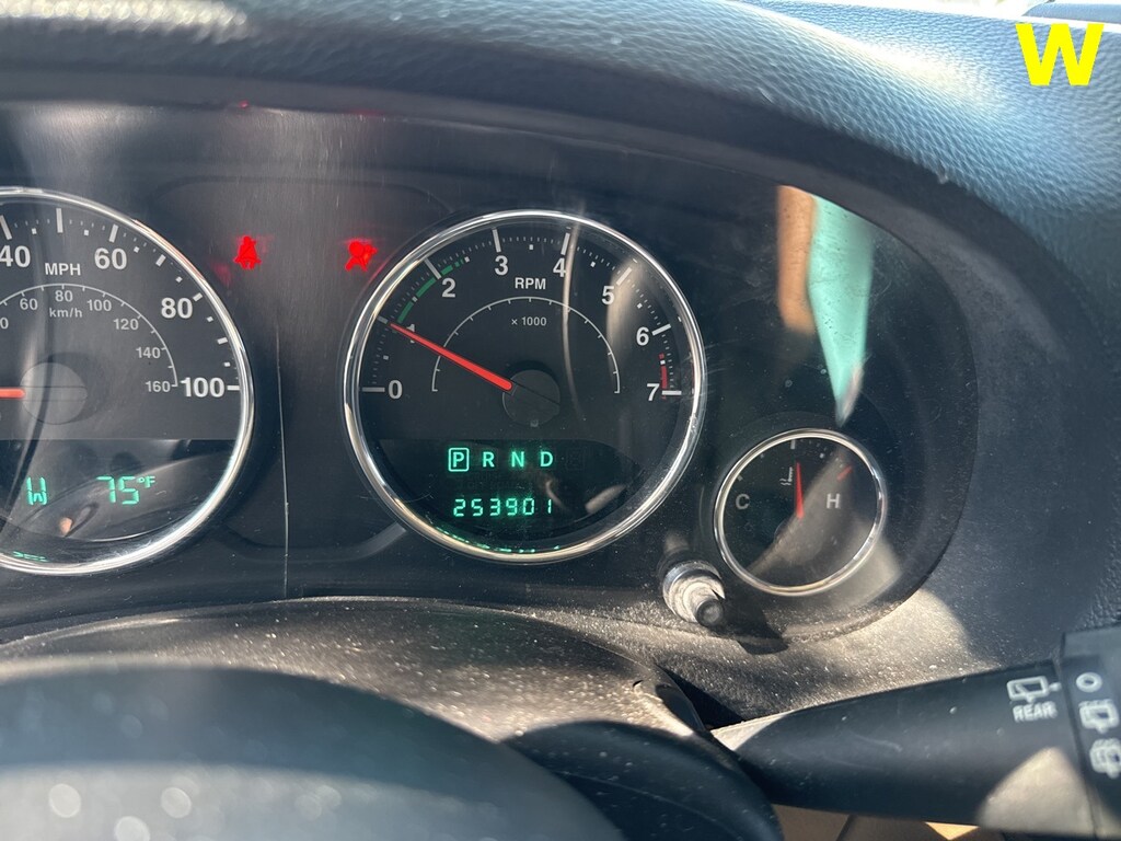 Used 2013 Jeep Wrangler Unlimited Sahara SUV