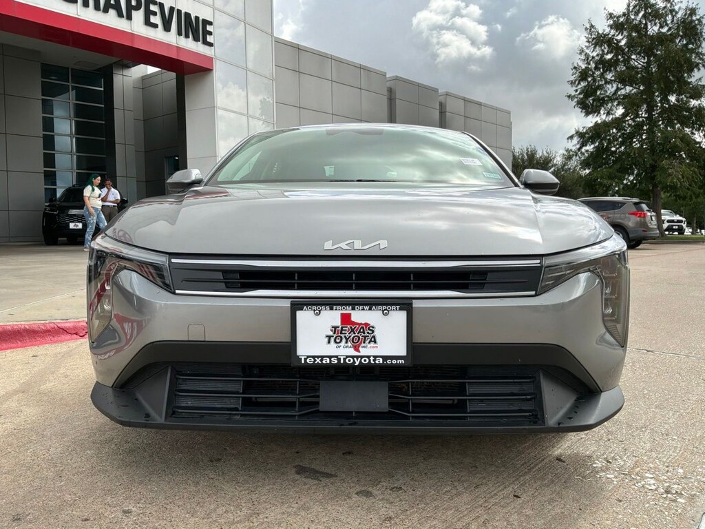Used 2025 Kia K4 LXS Sedan