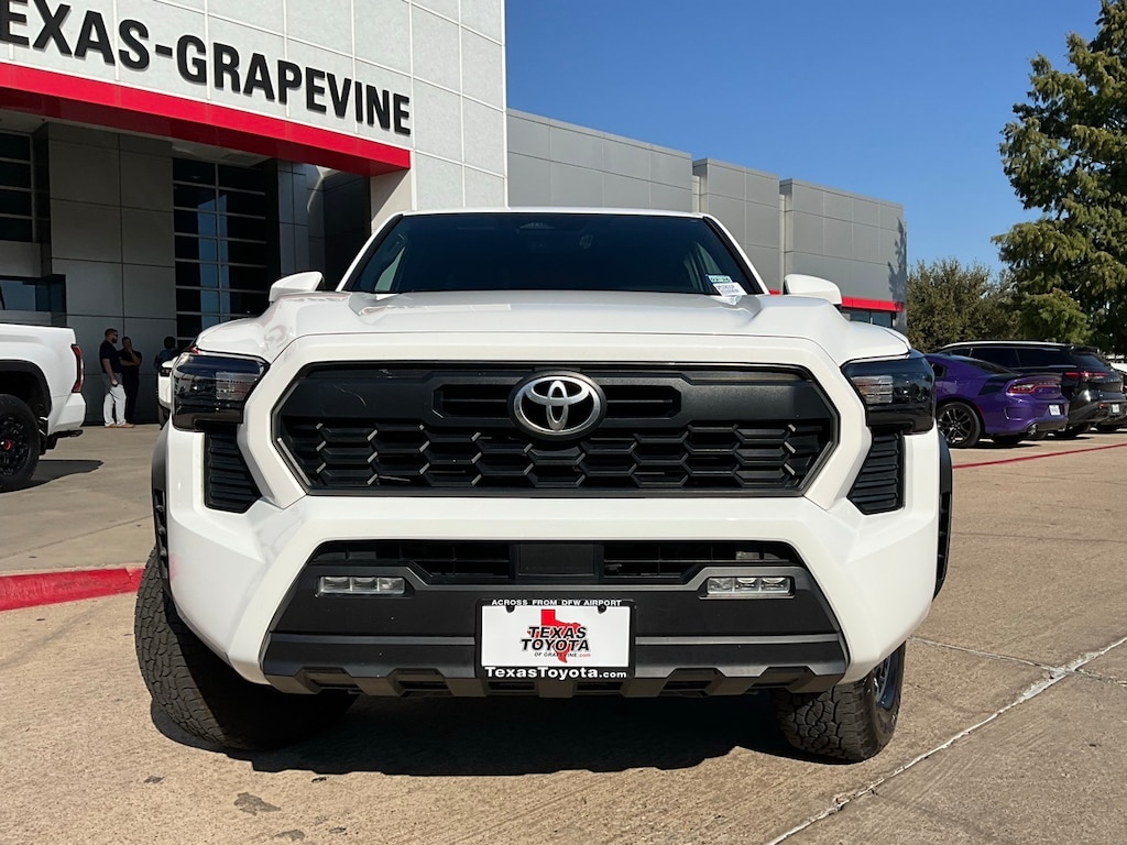 Used 2025 Toyota Tacoma TRD Off-Road Truck
