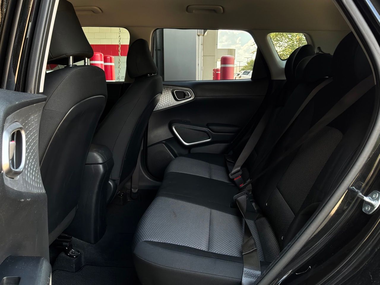 2025 Kia Soul LX - Photo 12