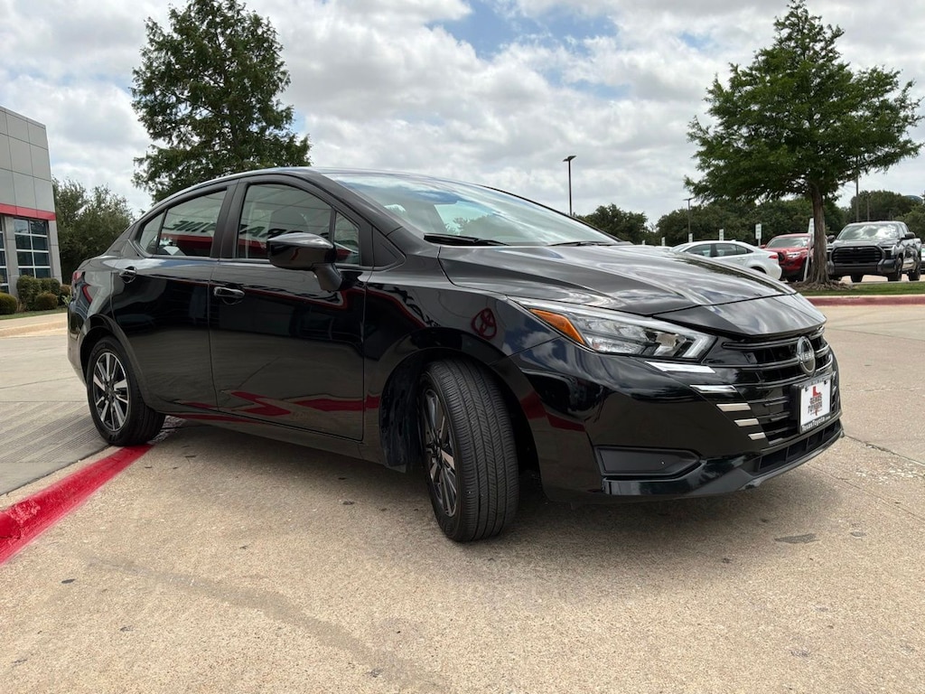 Used 2025 Nissan