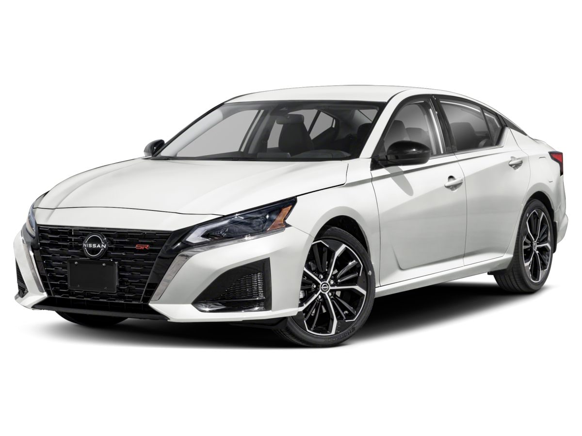 2025 Nissan Altima SR's photo