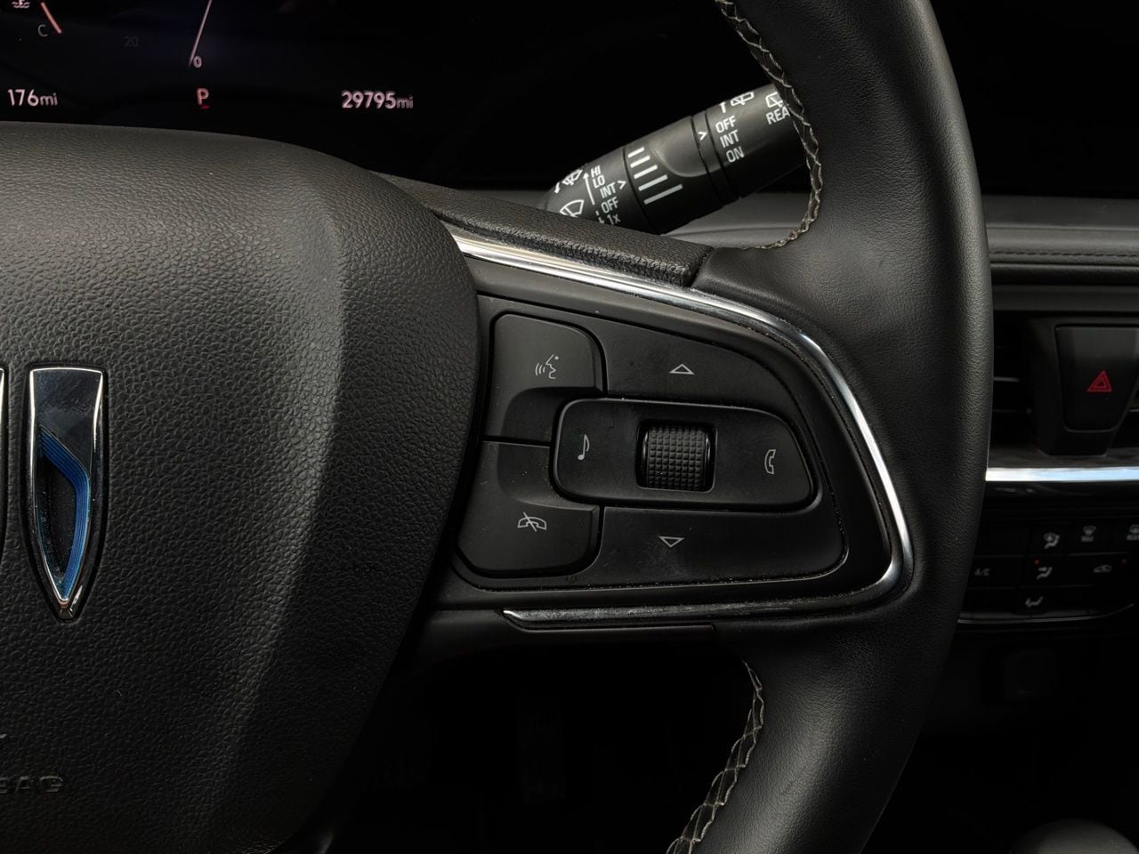 2025 Buick Encore GX Preferred - Photo 32