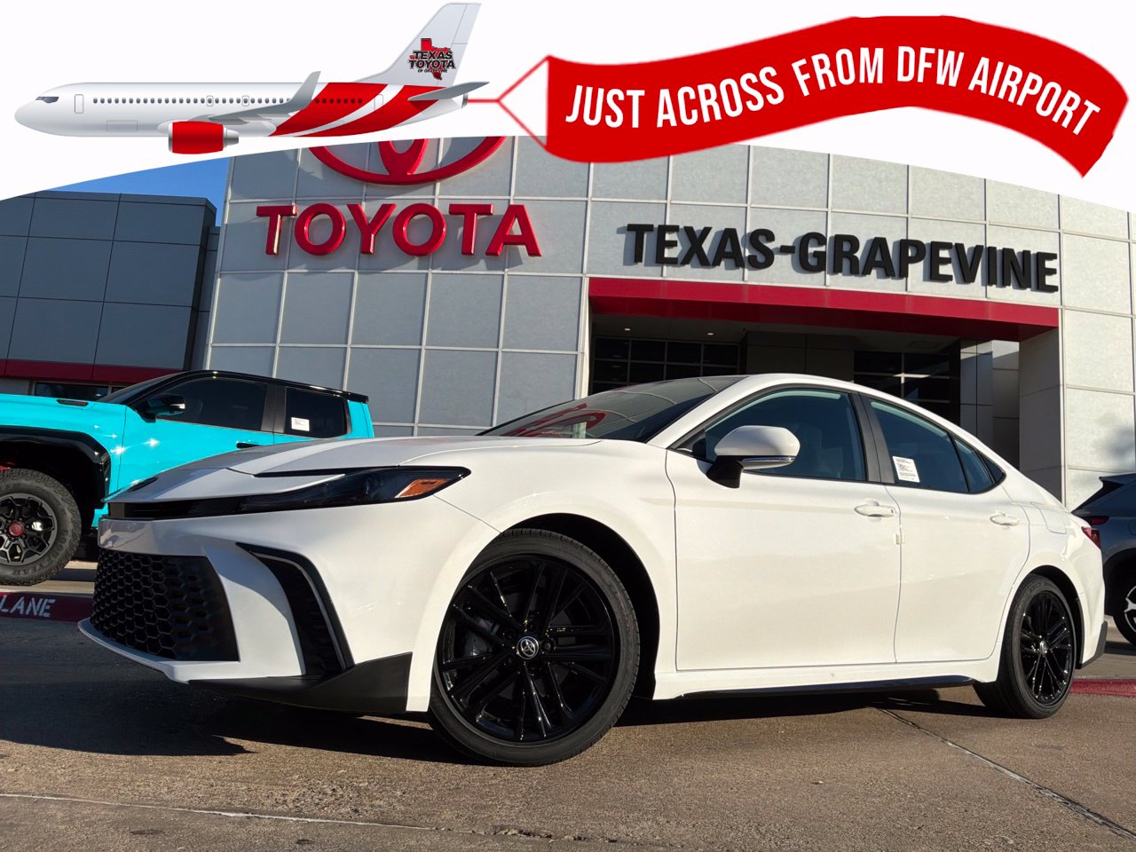 2026 Toyota Camry SE Car