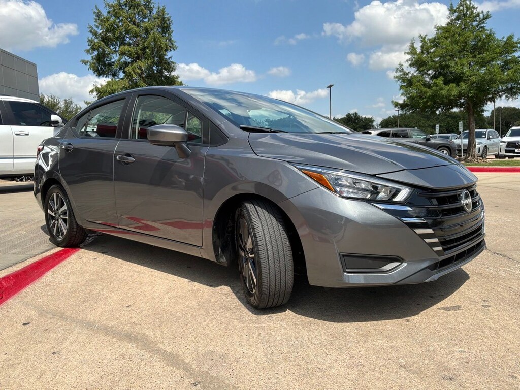 Used 2025 Nissan Versa 1.6 SV Sedan