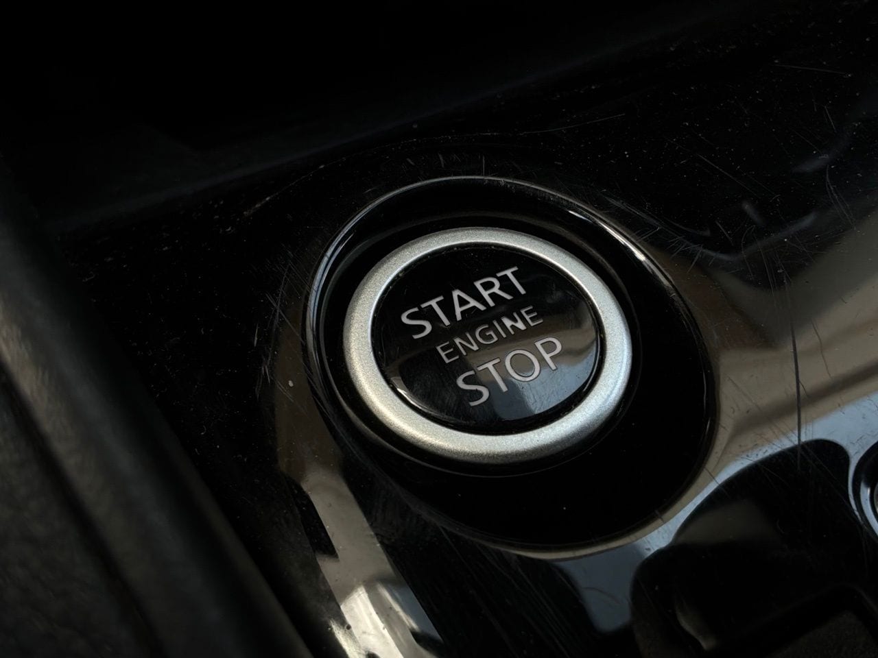2023 Nissan Versa Sedan SV - Photo 22