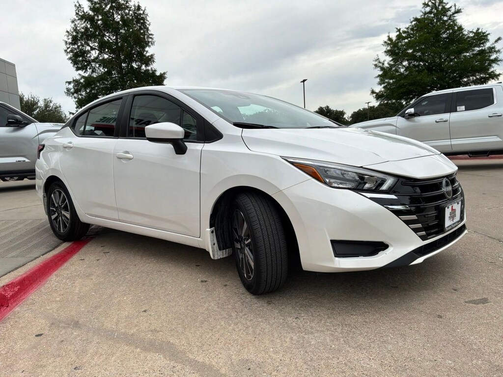 Used 2025 Nissan