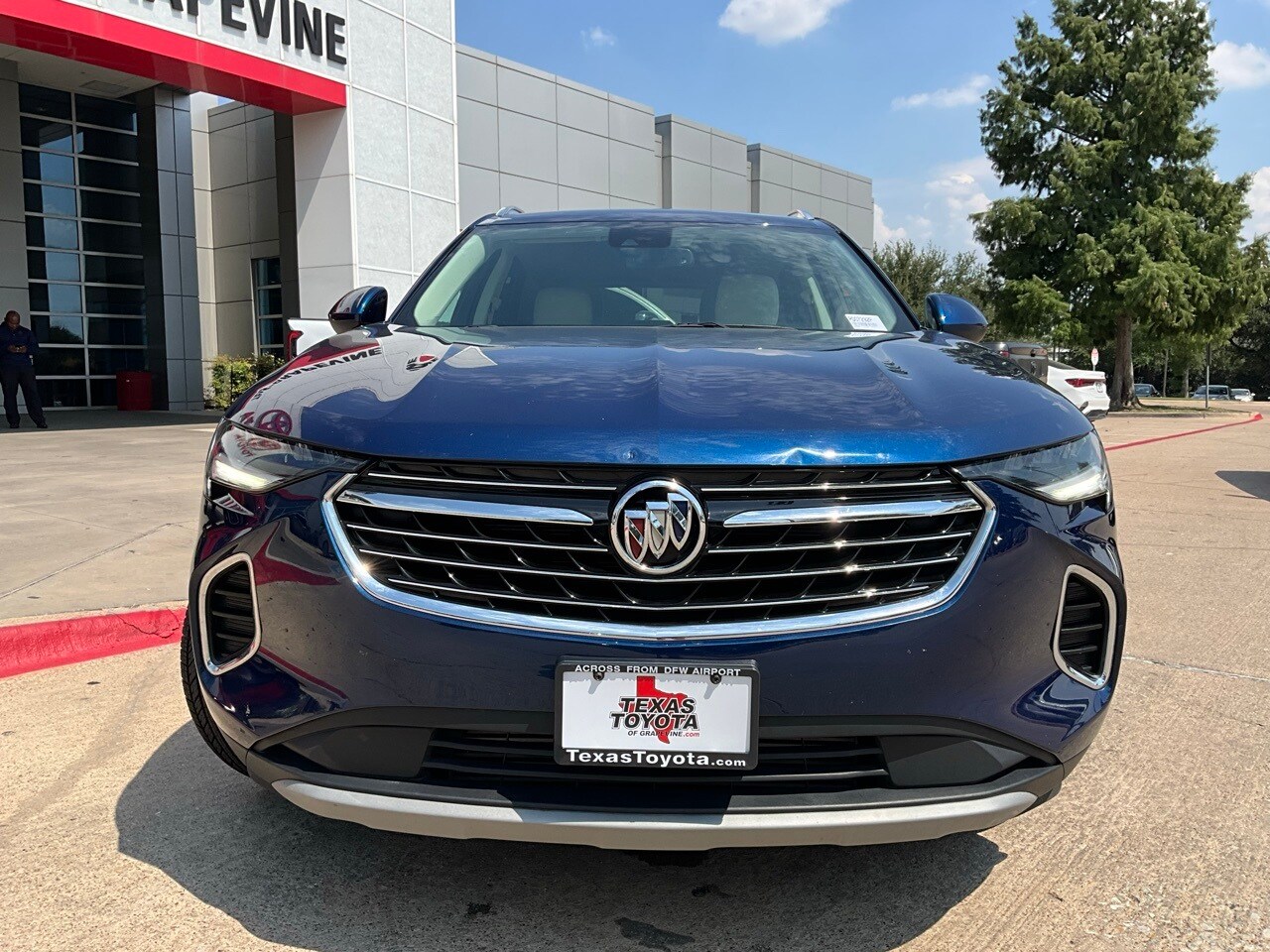 2023 Buick Envision Preferred photo 3