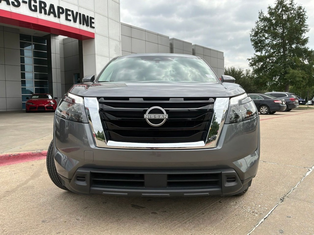 Used 2025 Nissan