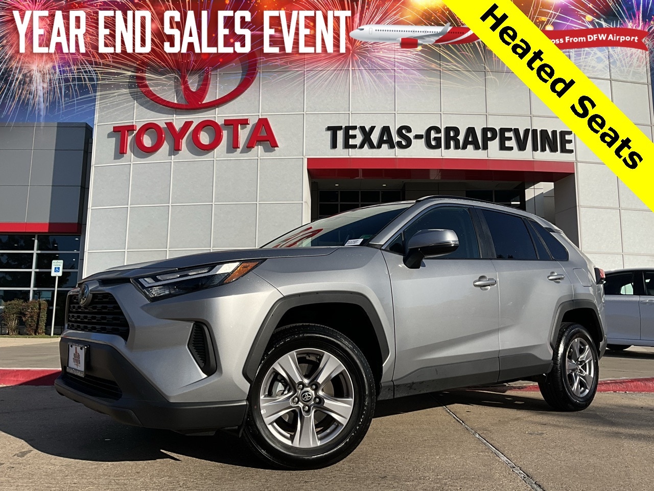 2025 Toyota RAV4 XLE's photo