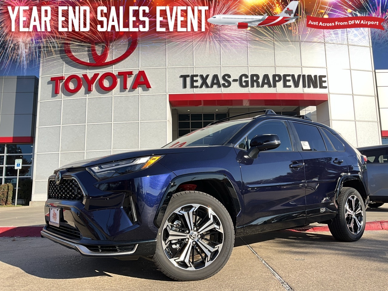 2025 Toyota RAV4 XSE's photo