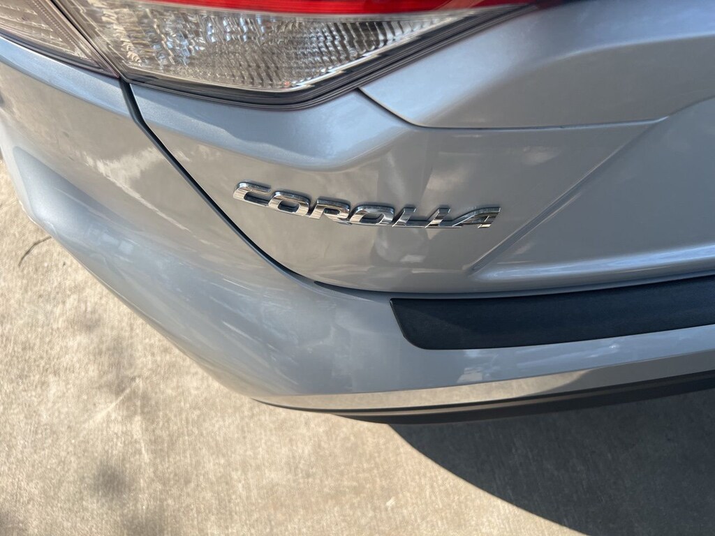 Used 2024 Toyota Corolla LE Sedan