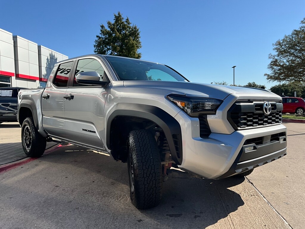 Used 2025 Toyota Tacoma TRD Off-Road Truck