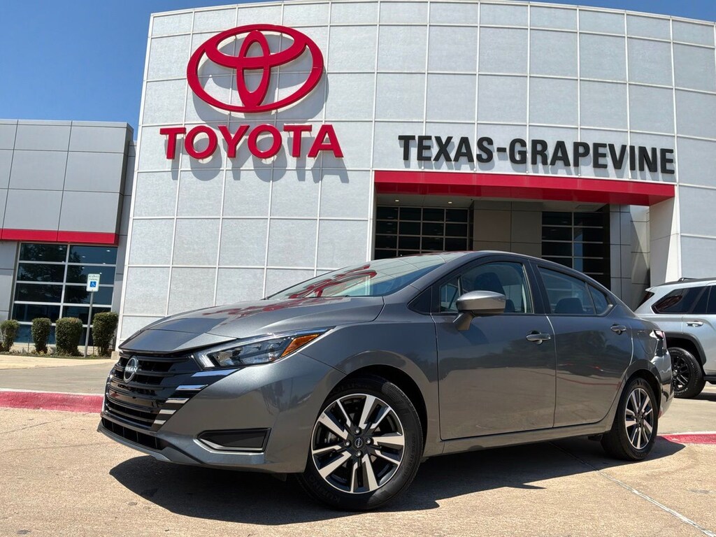 Used 2025 Nissan Versa 1.6 SV Sedan