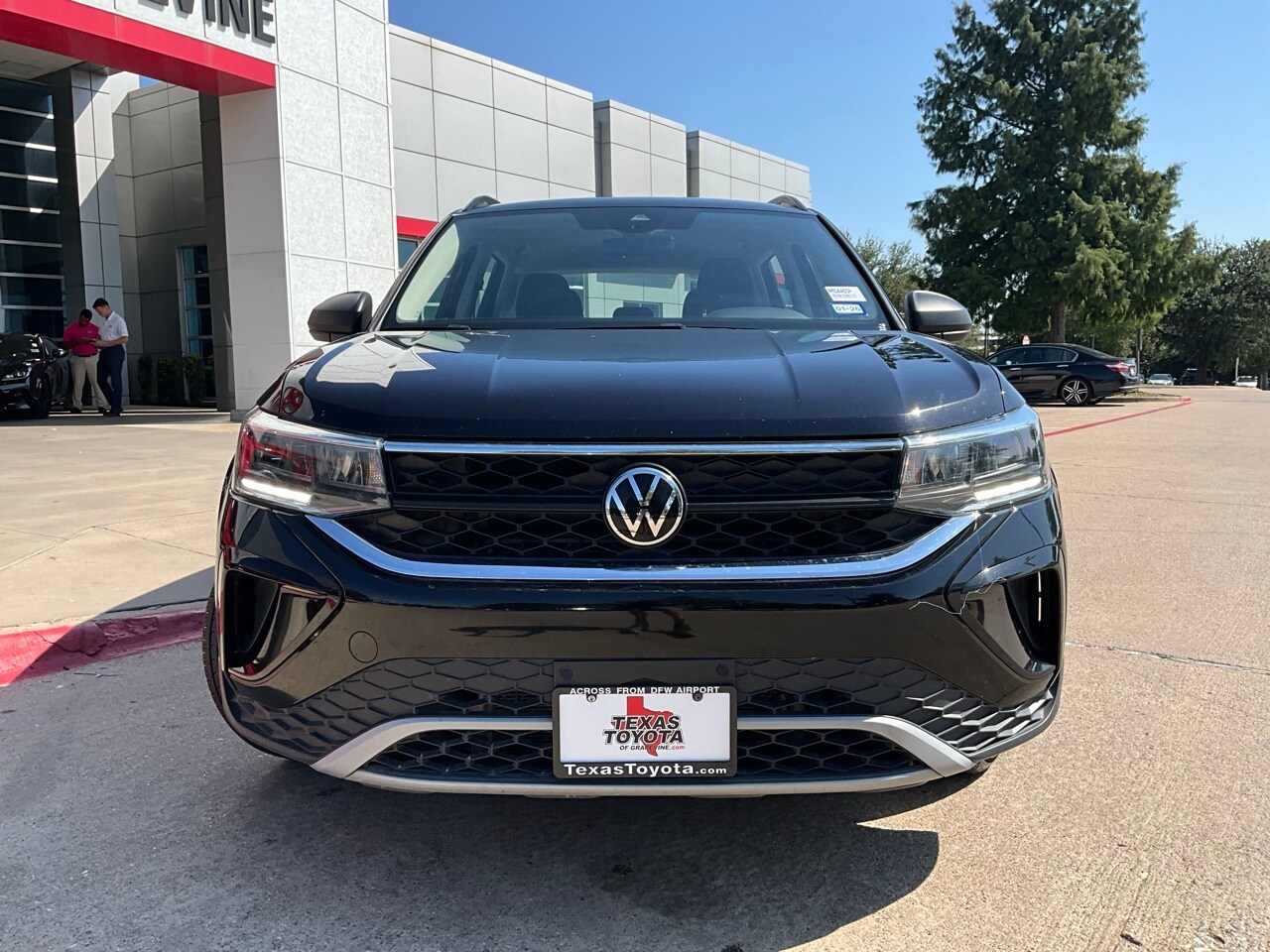 2024 Volkswagen Taos S photo 3