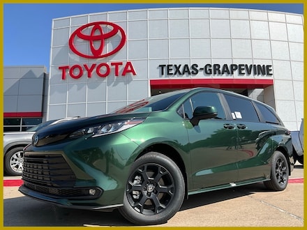 2025 Toyota Sienna Woodland Edition Van Passenger Van