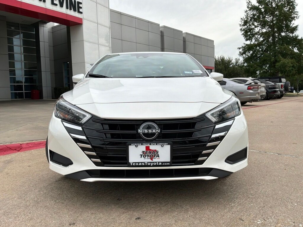 Used 2025 Nissan