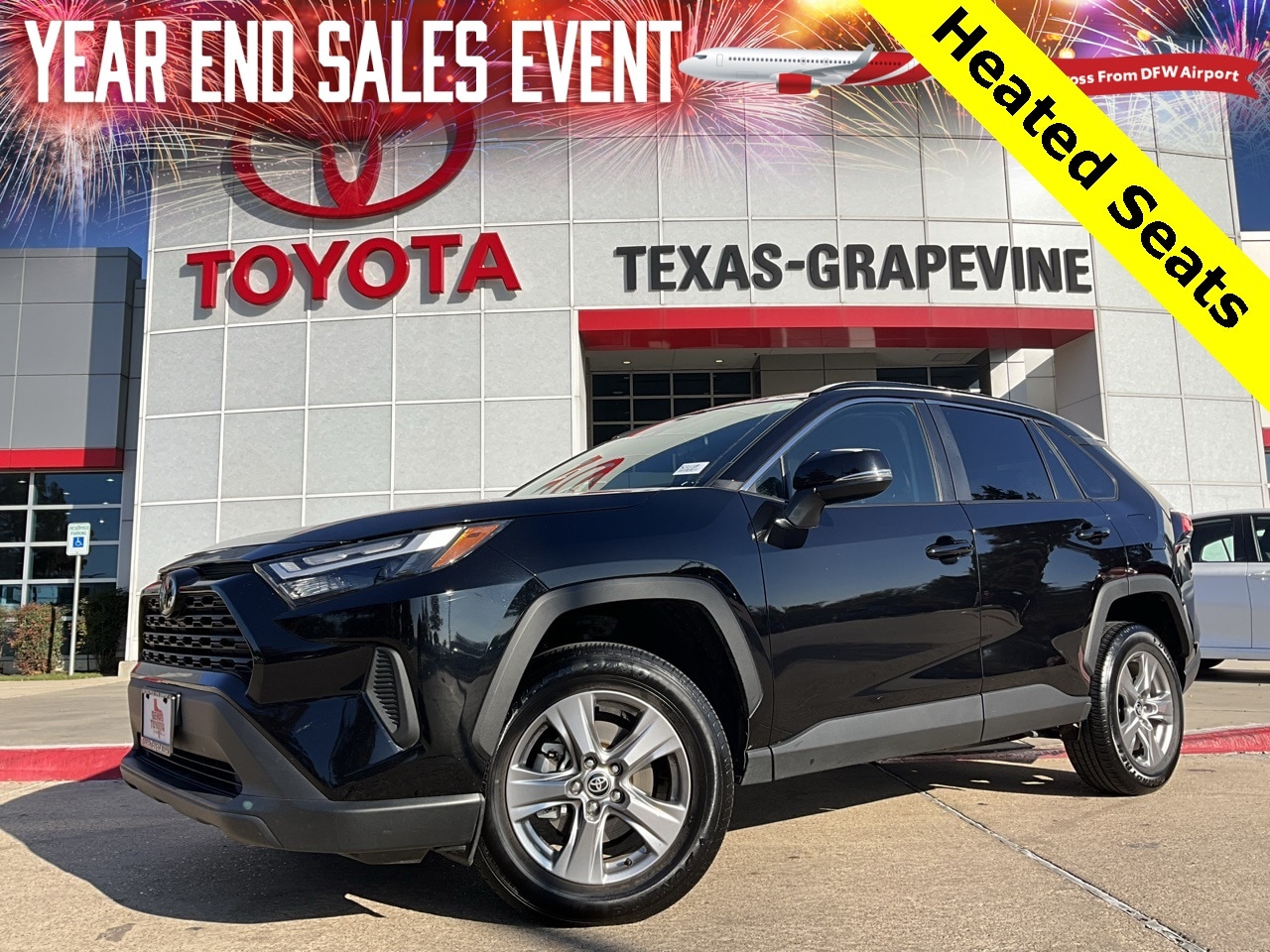 2025 Toyota RAV4 XLE's photo