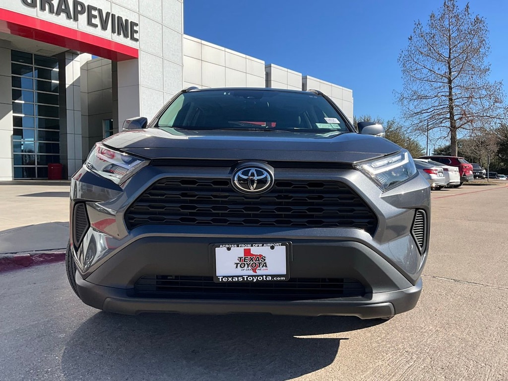 Used 2025 Toyota RAV4 XLE SUV