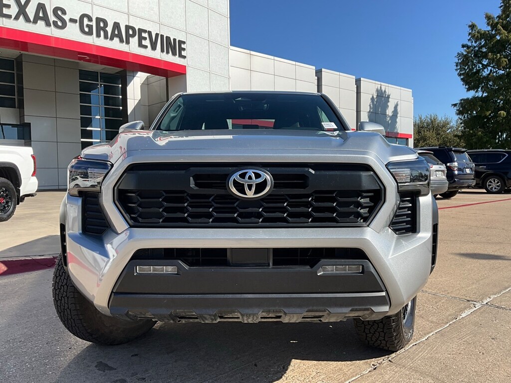 Used 2025 Toyota Tacoma TRD Off-Road Truck