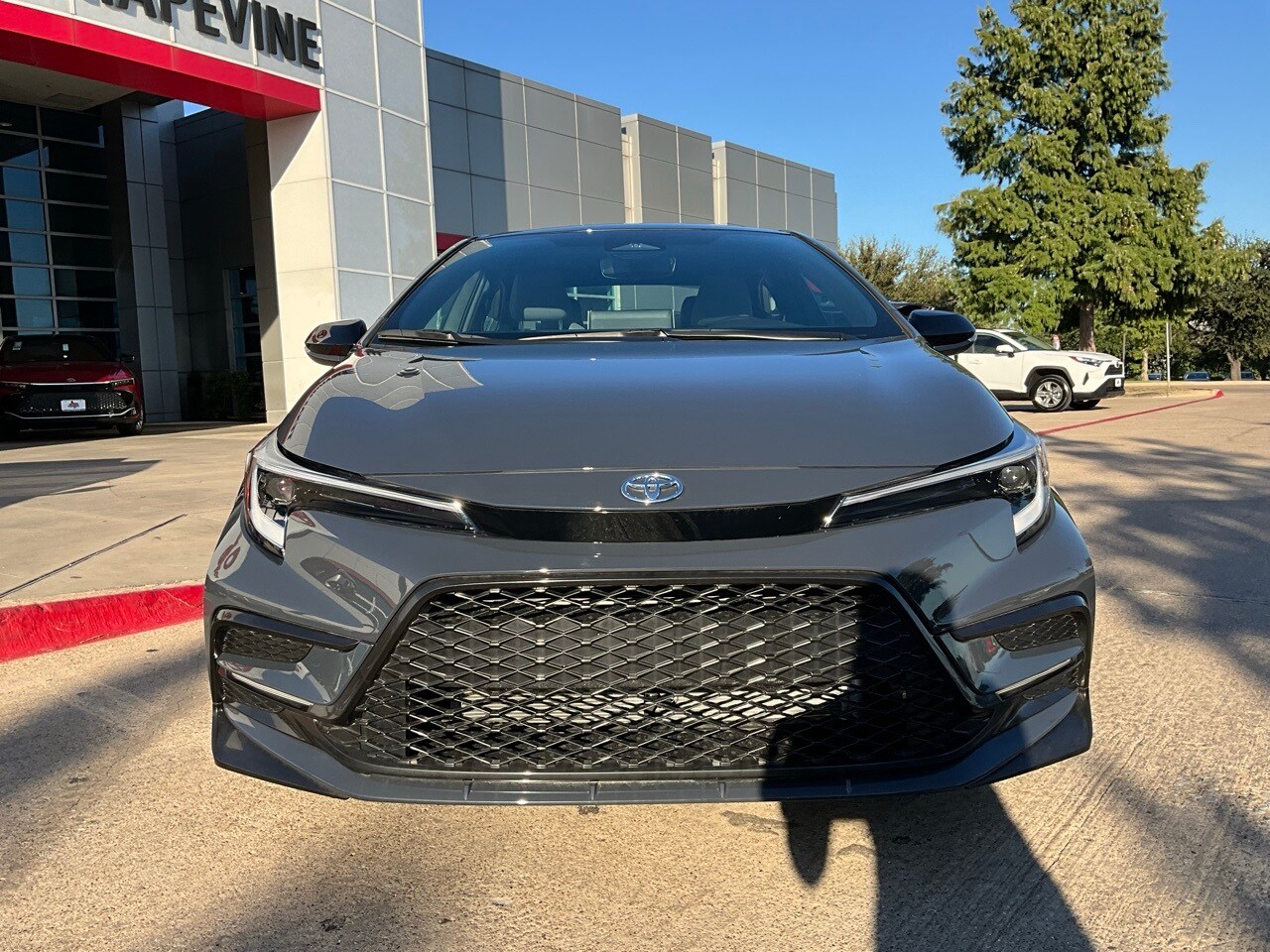 2025 Toyota Corolla SE photo 2