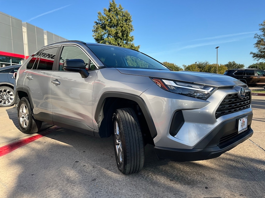 Used 2024 Toyota RAV4 Hybrid LE SUV