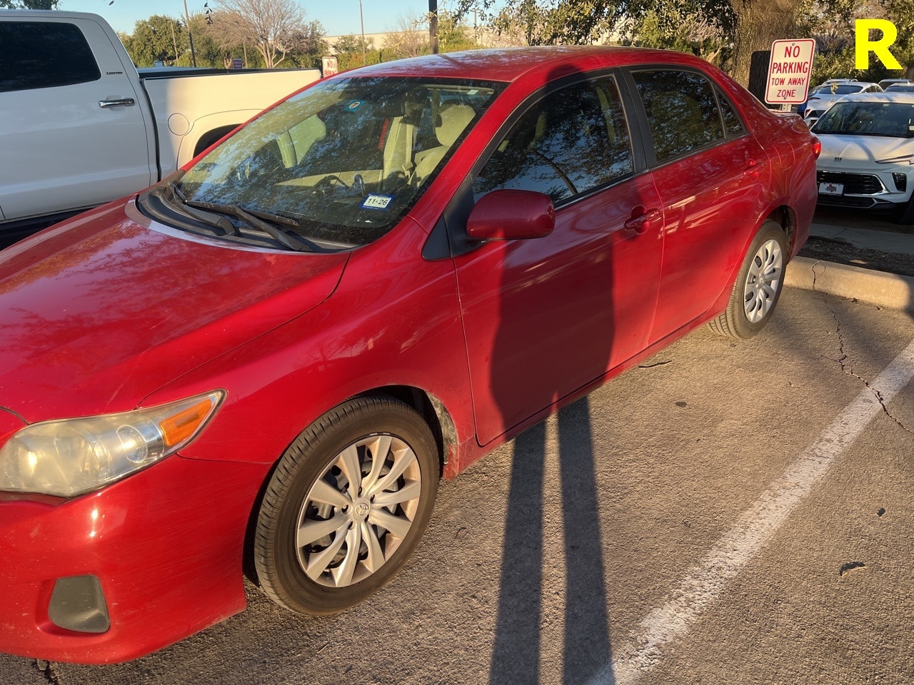 2013 Toyota Corolla LE's photo