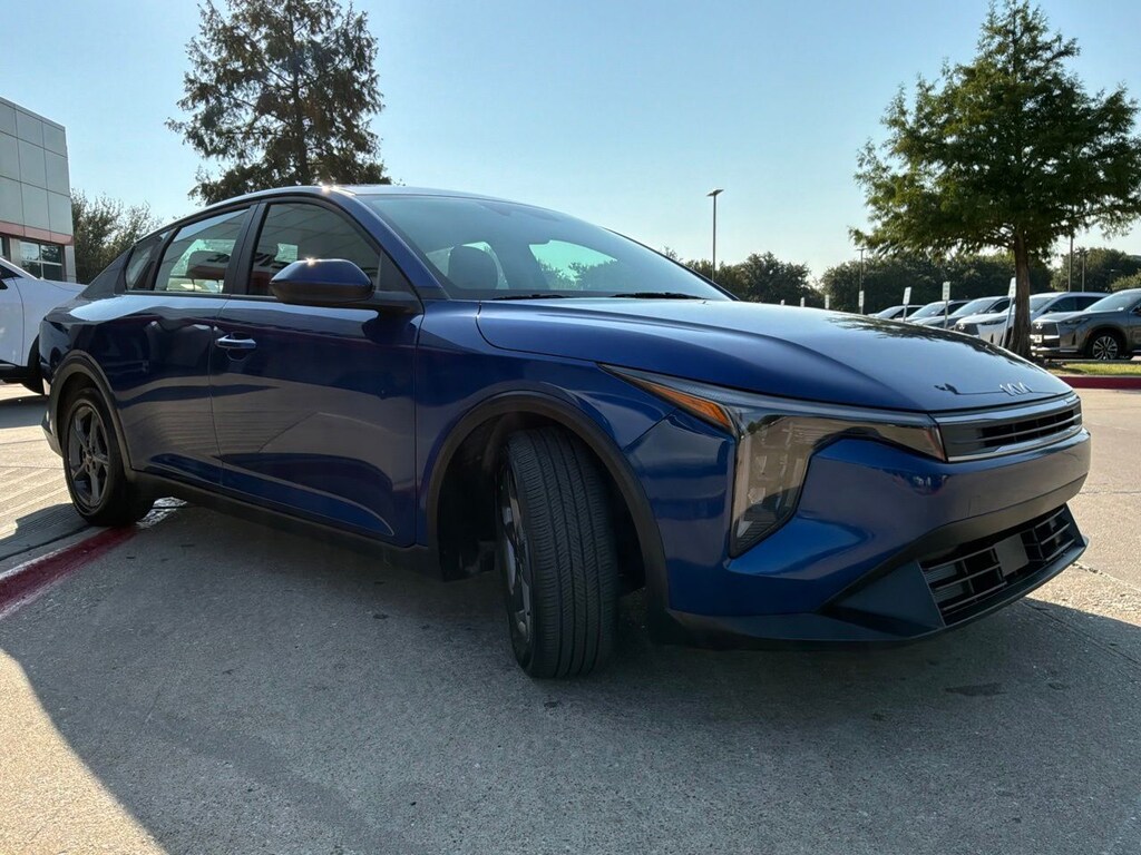 Used 2025 Kia
