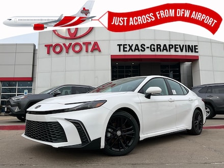 2026 Toyota Camry SE Sedan