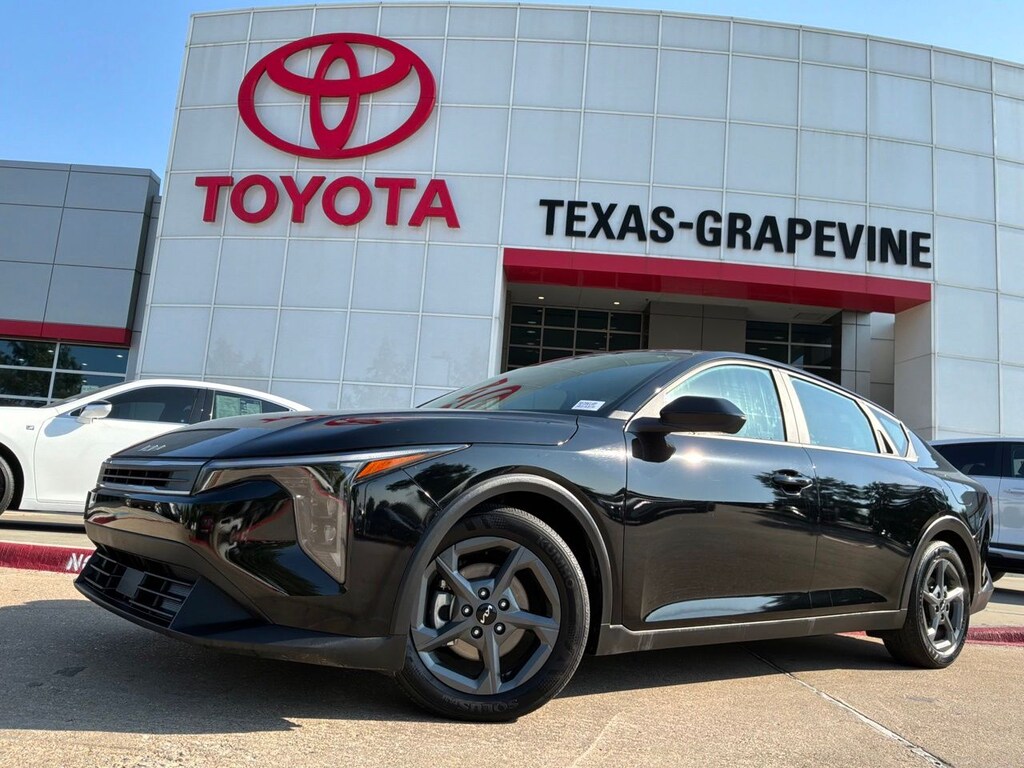 Used 2025 Kia