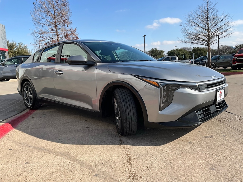 Used 2025 Kia