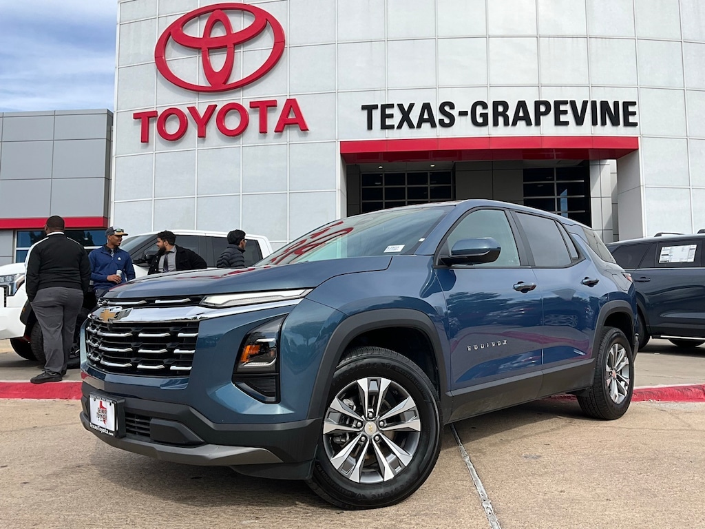 Used 2025 Chevrolet Equinox LT SUV