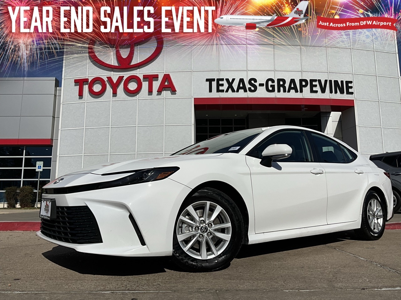 2025 Toyota Camry LE's photo