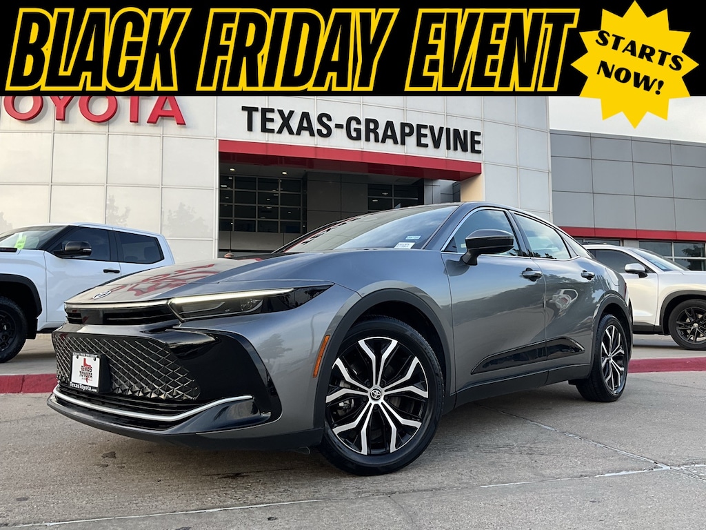 Used 2025 Toyota Crown XLE Sedan