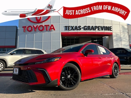 2026 Toyota Camry SE Sedan