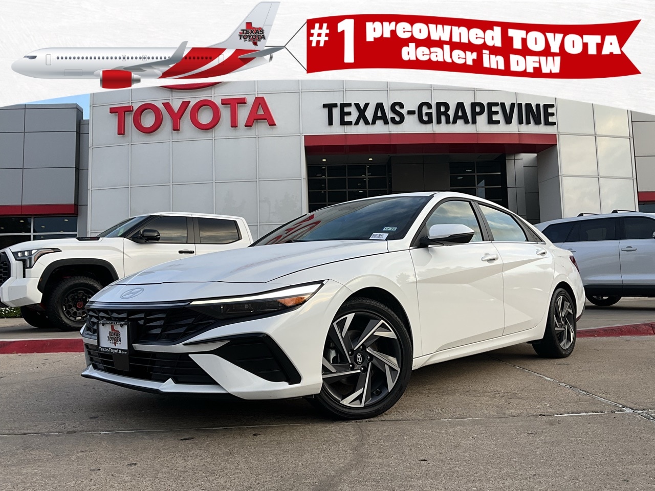 2025 Hyundai Elantra Limited's photo