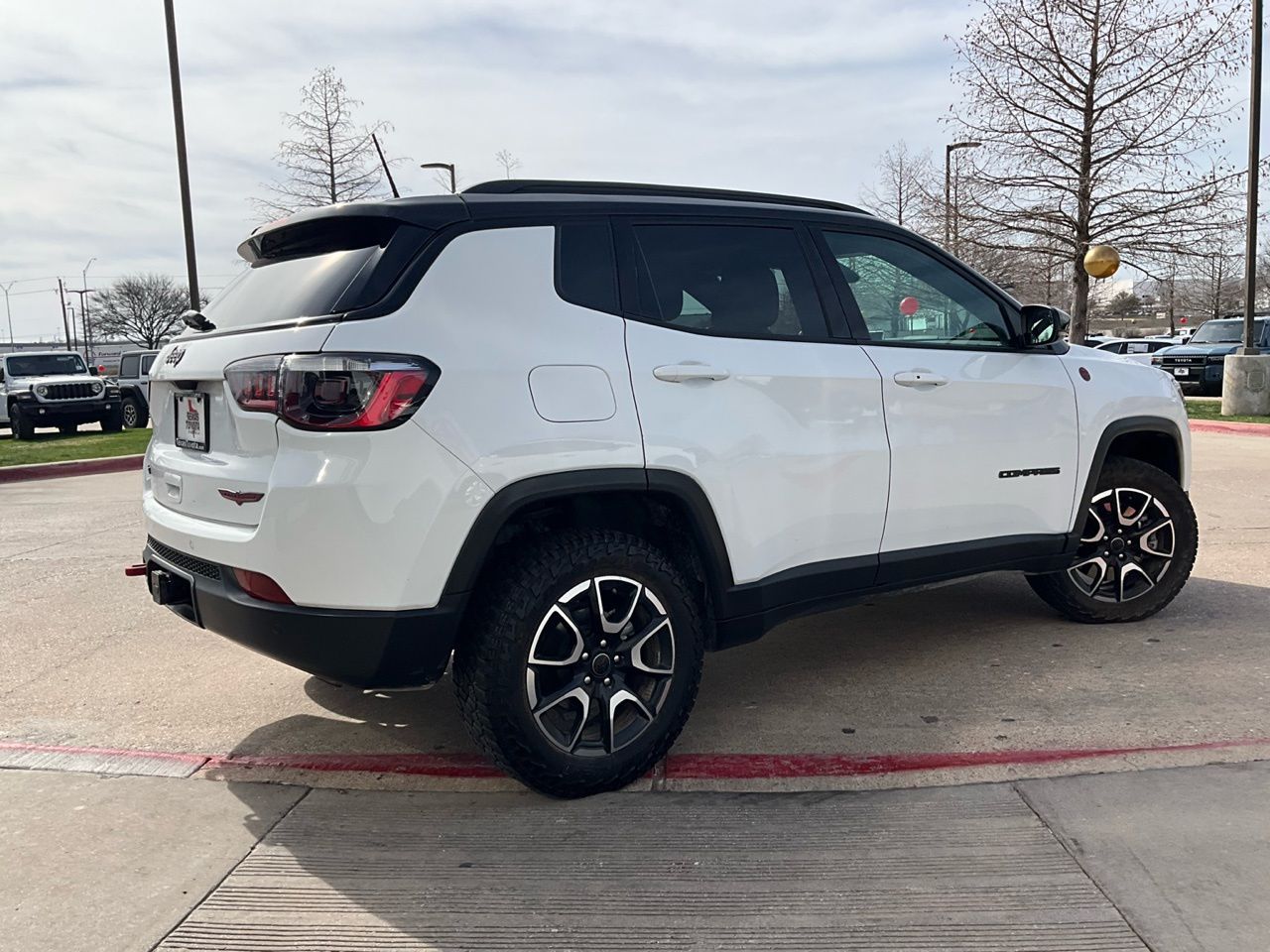 View vehicle photo 6