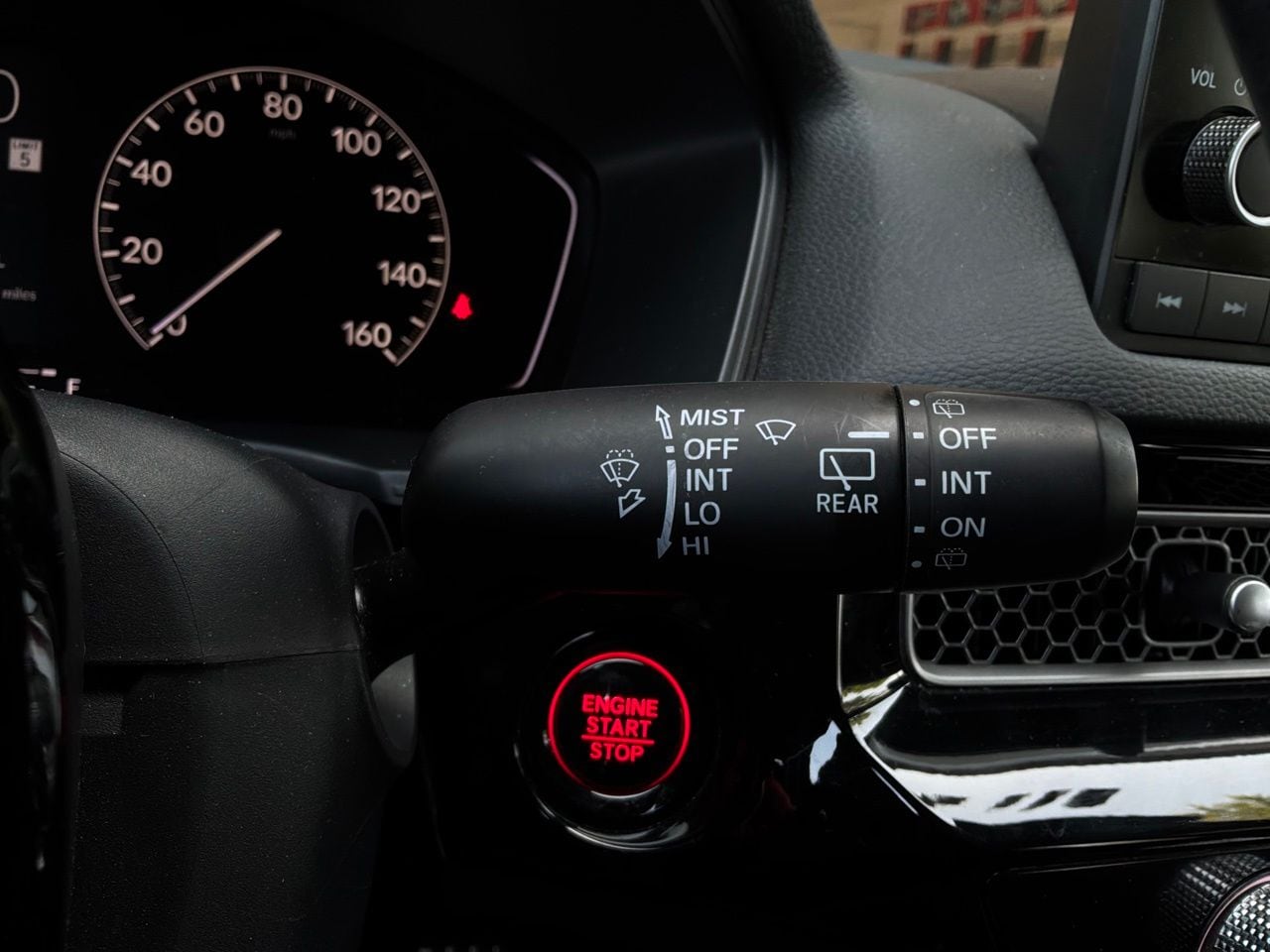 2024 Honda Civic Hatchback Sport - Photo 31